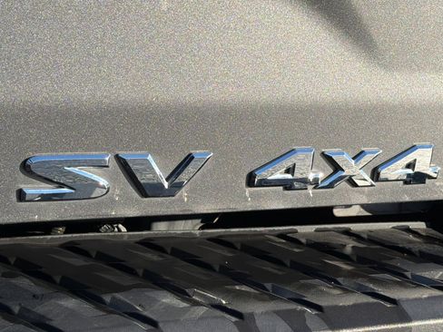 Used 2023 Nissan Titan SV image 26
