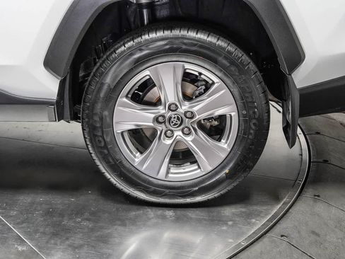 Certified 2023 Toyota RAV4 XLE w/ Convenience Package FWD image 11