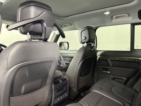 New 2026 Land Rover Defender 110 X-Dynamic SE AWD/4WD image 25