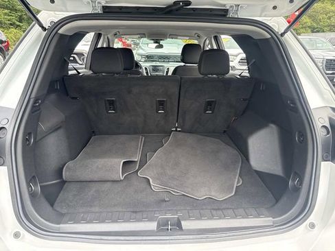 Used 2021 Chevrolet Equinox LS w/ LS Convenience Package image 7