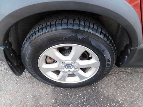 Used 2011 Volvo XC70 3.2 image 13