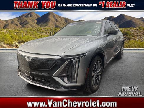 Used 2024 Cadillac Lyriq Sport RWD image 1