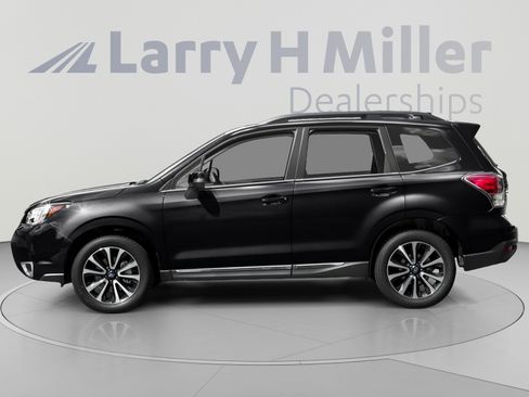 Used 2017 Subaru Forester 2.0XT Touring AWD/4WD image 3