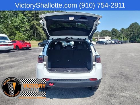Certified 2025 Jeep Compass Trailhawk AWD/4WD image 24