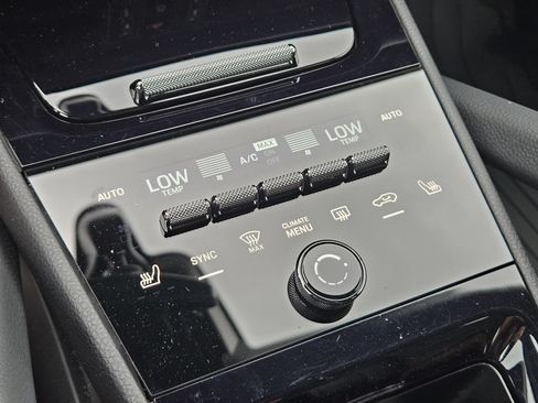 Certified 2026 Porsche Cayenne Coupe AWD/4WD image 19