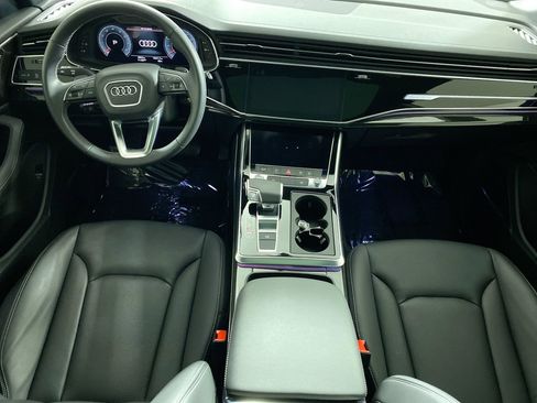 Used 2025 Audi Q8 Premium Plus w/ Premium Plus Package image 23