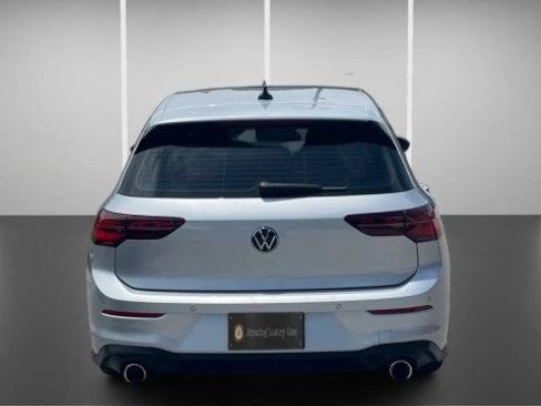 Used 2022 Volkswagen GTI SE FWD image 11