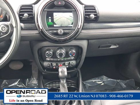 Used 2019 MINI Cooper Clubman ALL4 AWD/4WD image 15