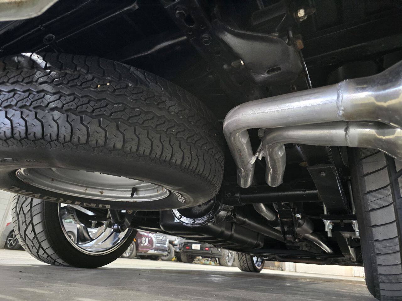 Used 1990 Chevrolet Silverado 1500 2WD Regular Cab image 31