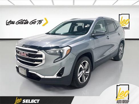 Used 2020 GMC Terrain SLT w/ Preferred Package AWD/4WD image 1