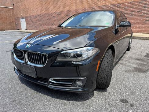 Used 2014 BMW 528i xDrive Sedan AWD/4WD image 3