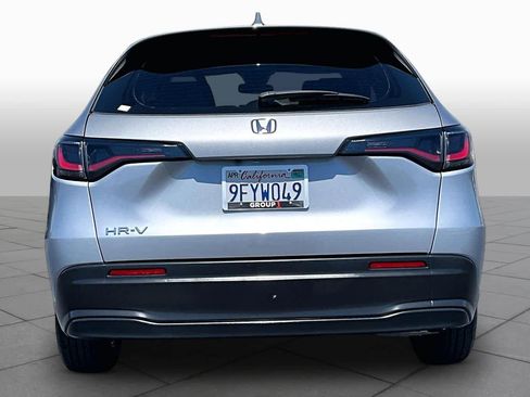 Used 2023 Honda HR-V LX image 4