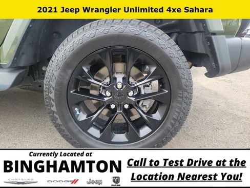 Used 2021 Jeep Wrangler Unlimited Sahara w/ Dual Top Group AWD/4WD image 16