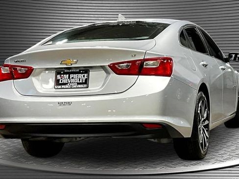 Used 2018 Chevrolet Malibu LT FWD image 6