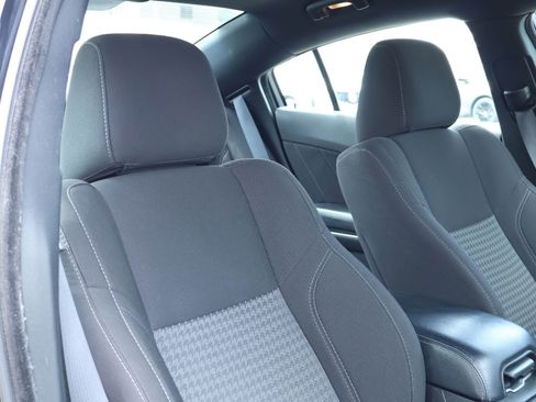 Used 2023 Dodge Charger SXT RWD image 14