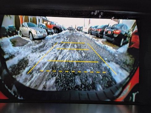 Used 2011 Honda Odyssey Touring Elite image 28