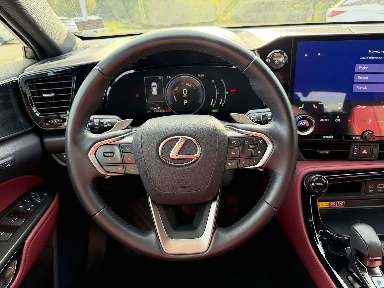 Used 2025 Lexus NX 350h AWD w/ Premium Package image 9