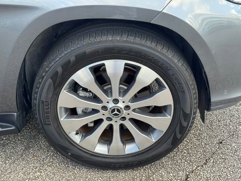 Used 2018 Mercedes-Benz GLS 450 4MATIC w/ Premium Package image 12