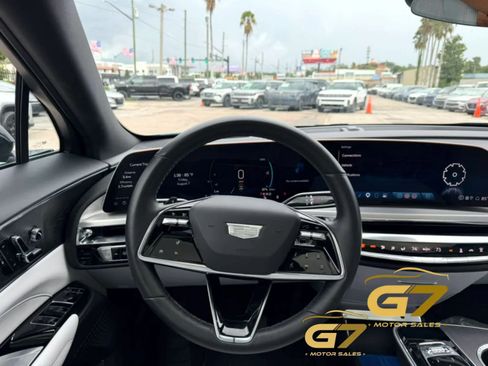 Used 2024 Cadillac Lyriq Luxury RWD image 13