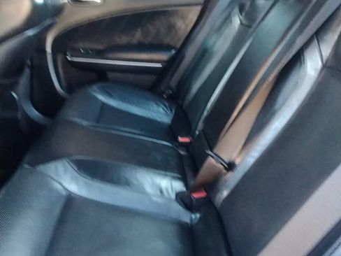 Used 2019 Dodge Charger SXT image 9