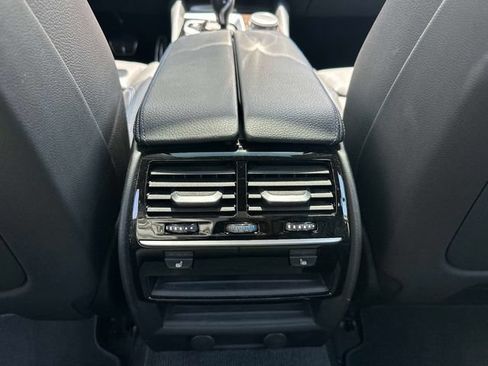 Used 2019 BMW 540i xDrive w/ M Sport Package AWD/4WD image 12