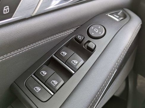 Used 2025 BMW X5 xDrive40i AWD/4WD image 24