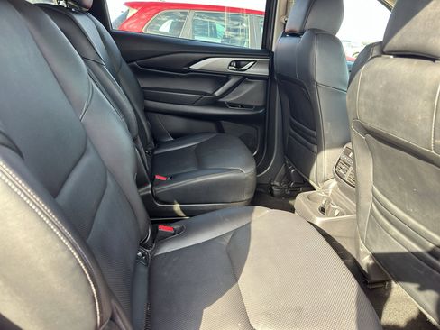 Used 2023 MAZDA CX-9 Touring image 34