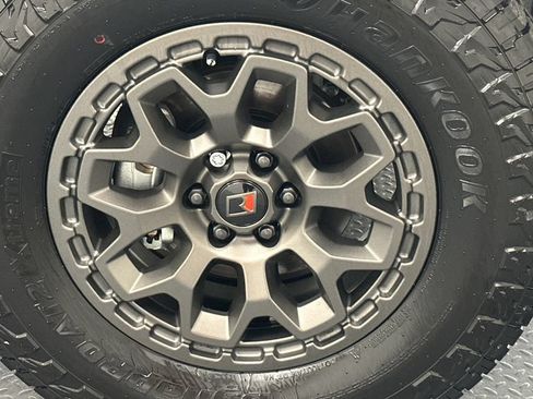 New 2026 Nissan Frontier PRO-4X w/ Pro Premium Package AWD/4WD image 24
