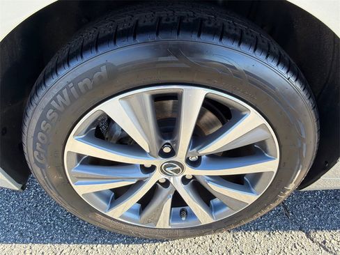 Used 2021 Lexus ES 350 w/ Accessory Package 2 image 17