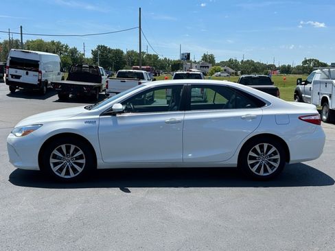 Used 2015 Toyota Camry XLE FWD image 5