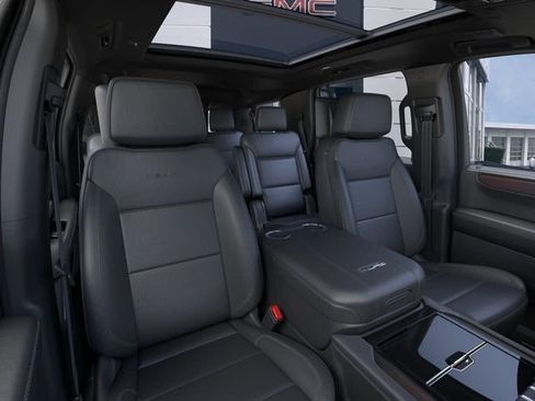New 2026 GMC Yukon Denali w/ Denali Reserve Package AWD/4WD image 16