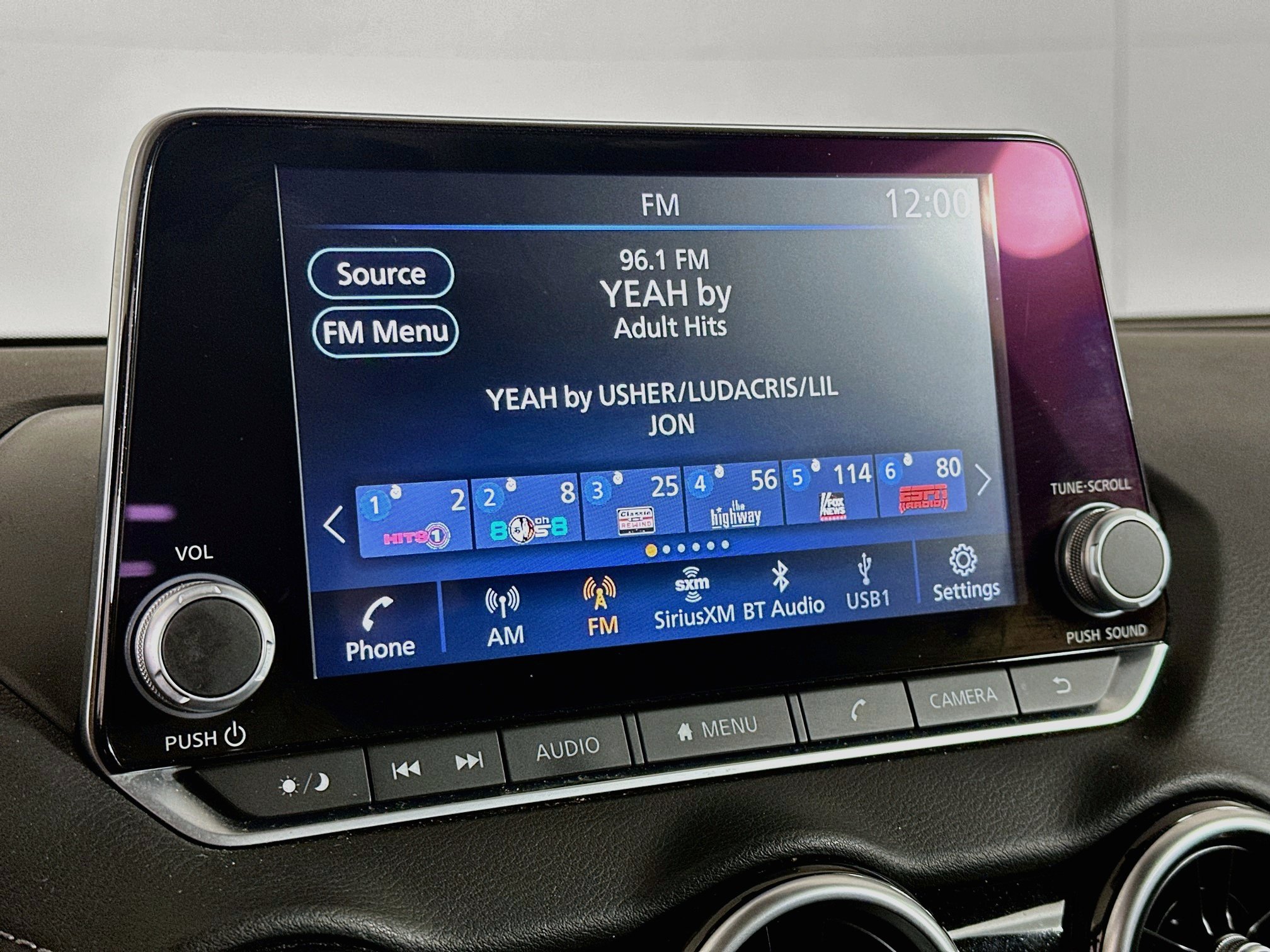 Used 2022 Nissan Sentra SV w/ All-Weather Package FWD image 21