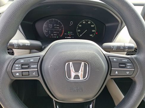 Certified 2024 Honda HR-V LX image 18