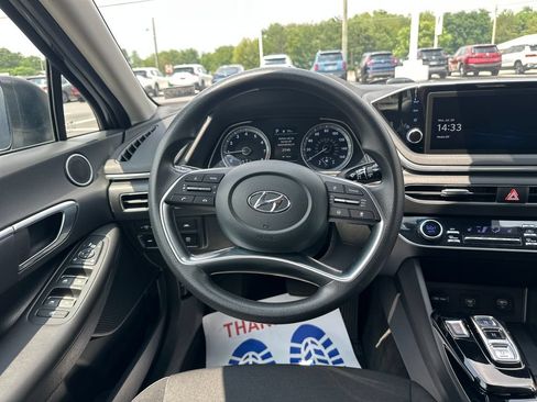 Used 2023 Hyundai Sonata SEL FWD image 19