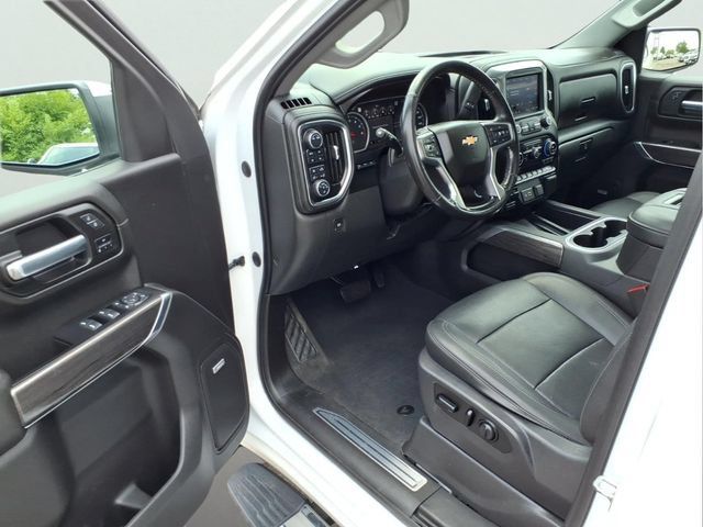 Used 2021 Chevrolet Silverado 1500 LTZ w/ LTZ Premium Package AWD/4WD image 10