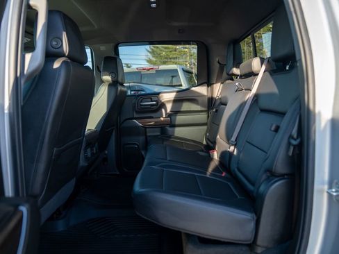 Used 2020 Chevrolet Silverado 1500 LT Trail Boss image 18