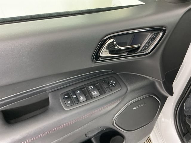 Used 2022 Dodge Durango R/T AWD/4WD image 11