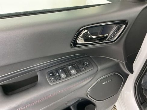 Used 2022 Dodge Durango R/T AWD/4WD image 11