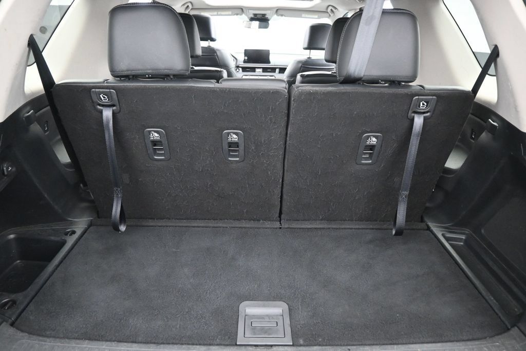 Used 2023 Honda Pilot Elite image 32