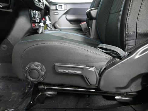 Used 2024 Jeep Wrangler Unlimited Rubicon 4xe w/ Technology Group image 22