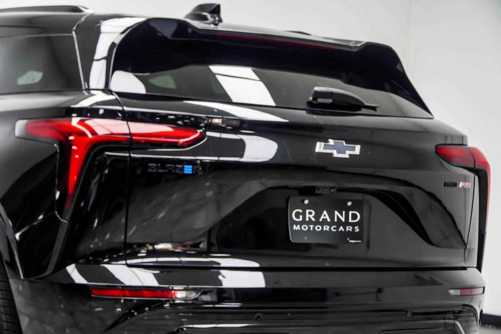 Used 2024 Chevrolet Blazer EV RS AWD/4WD image 12