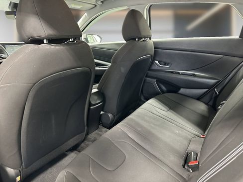 Certified 2023 Hyundai Elantra SEL FWD image 14