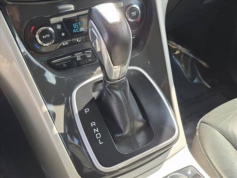 Used 2016 Ford C-MAX SEL w/ Equipment Group 302A FWD image 12