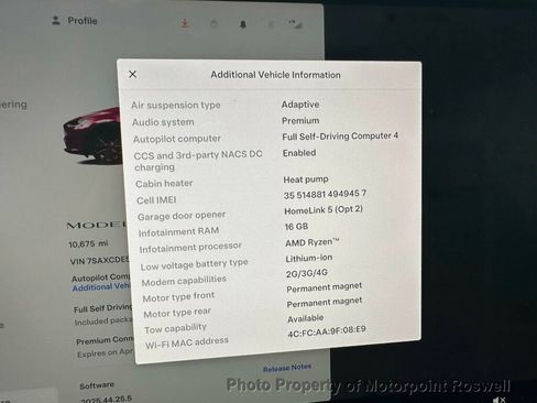 Used 2025 Tesla Model X image 21