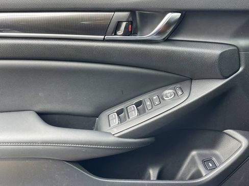 Used 2022 Honda Accord Sport image 22