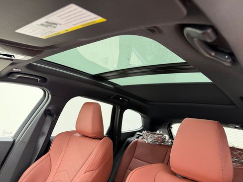 New 2026 BMW X1 xDrive28i w/ Convenience Package image 14