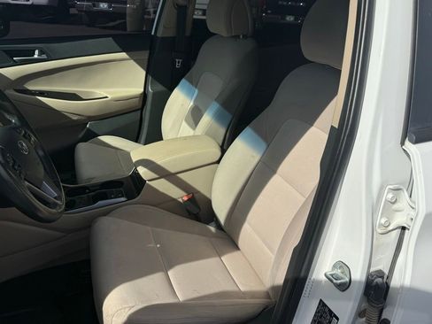 Used 2017 Hyundai Tucson Sport image 15