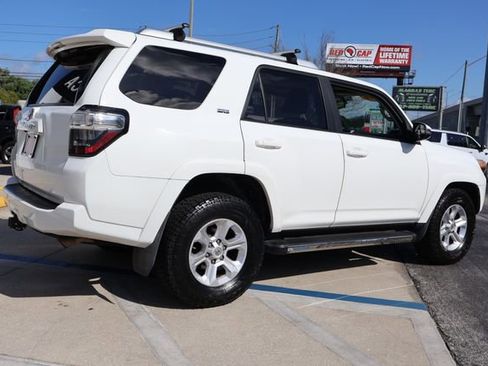 Used 2016 Toyota 4Runner SR5 Premium image 7