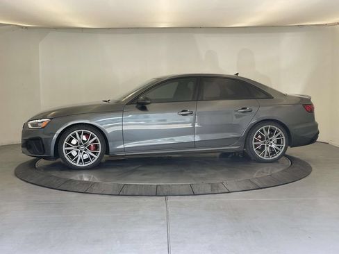 Used 2022 Audi S4 Prestige AWD/4WD image 2