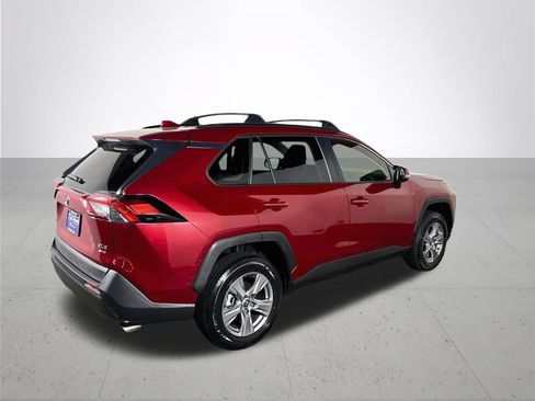 Used 2025 Toyota RAV4 XLE w/ Convenience Package AWD/4WD image 6